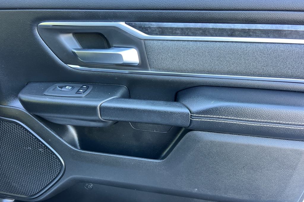 Thumbnail: 2019 RAM 1500 - 24