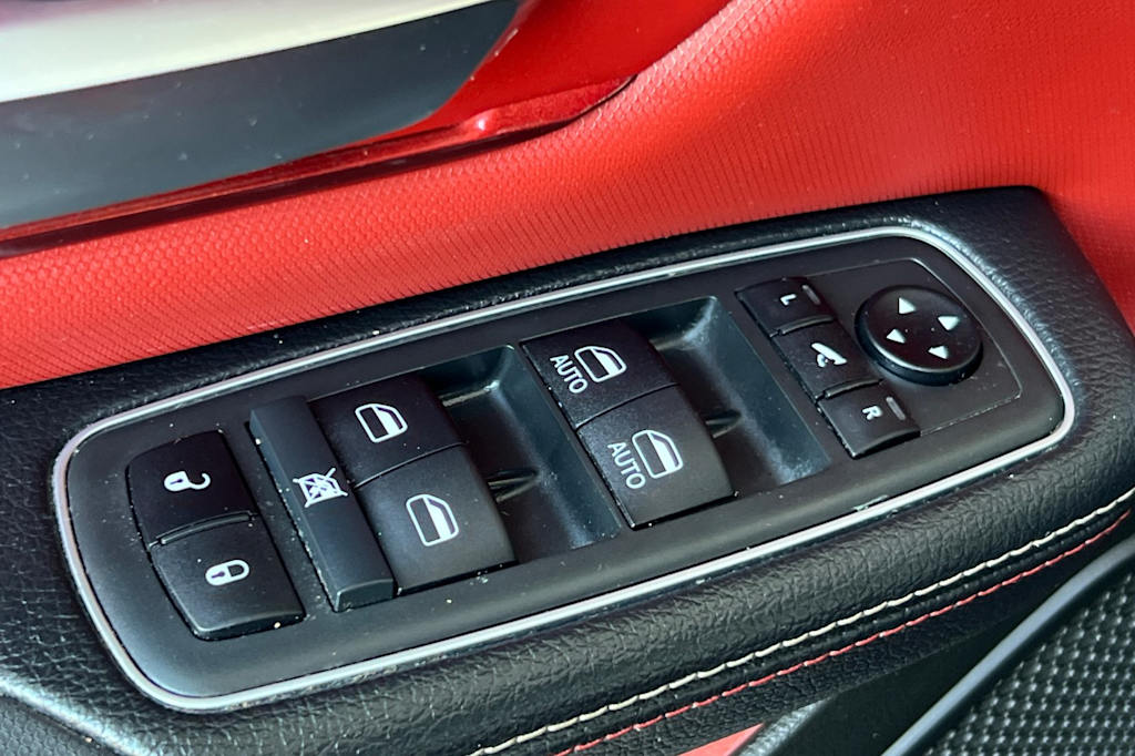 Thumbnail: 2021 RAM 1500 - 21