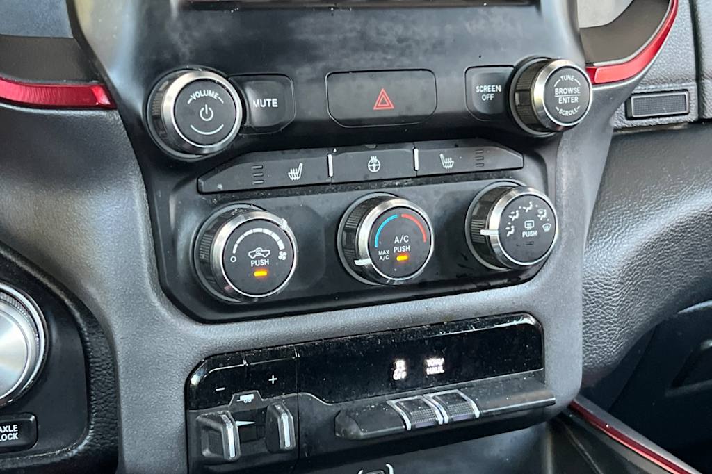 Thumbnail: 2021 RAM 1500 - 25
