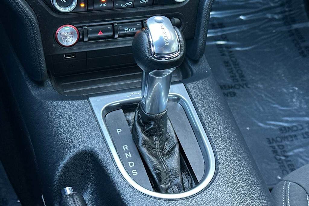 2021 Ford Mustang  14