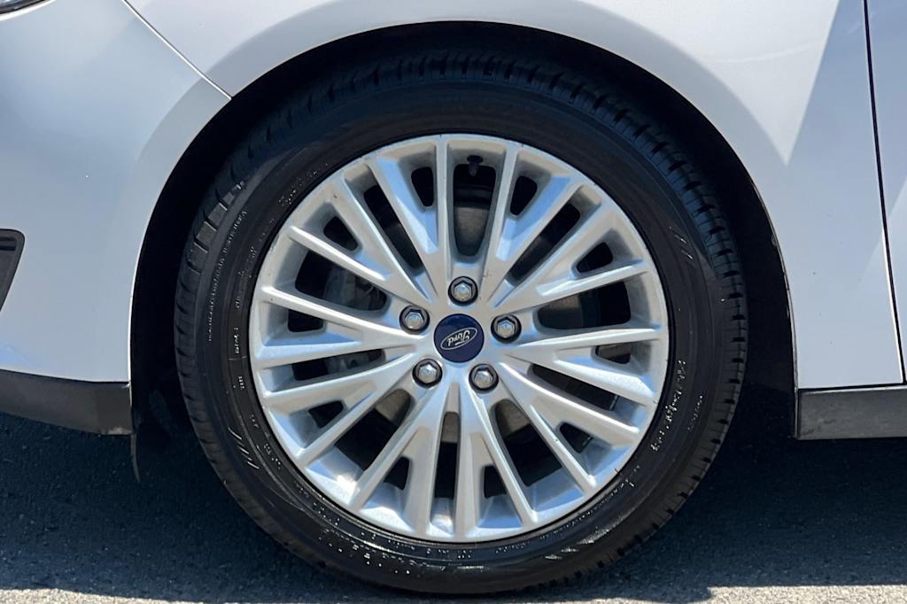 Thumbnail: 2016 Ford Focus - 7
