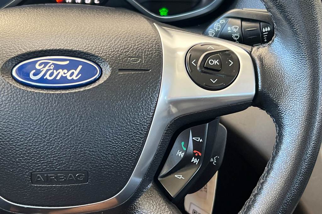 Thumbnail: 2015 Ford C-Max - 29