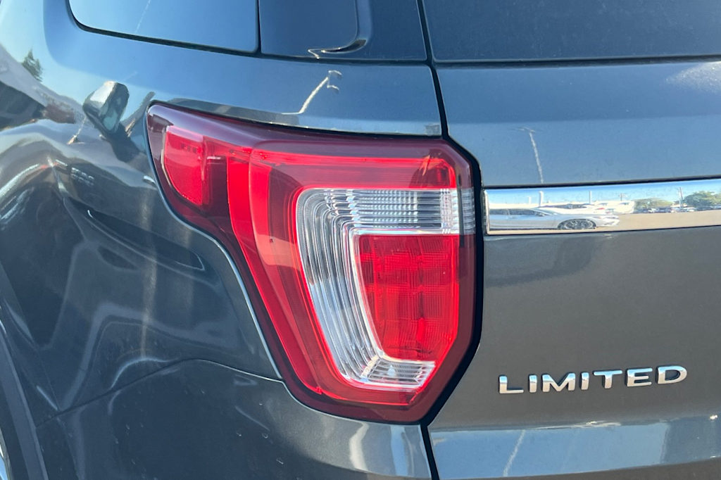 Thumbnail: 2019 Ford Explorer - 20