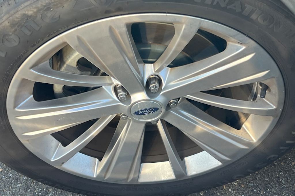 Thumbnail: 2019 Ford Explorer - 6