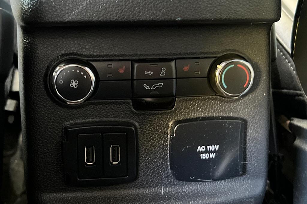 Thumbnail: 2017 Ford Explorer - 20