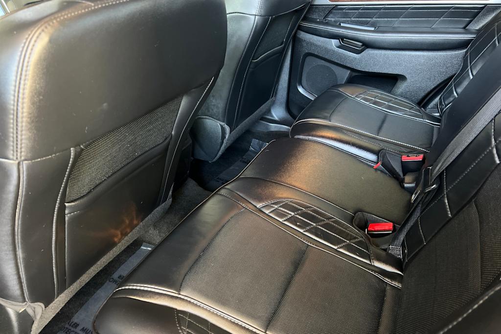 Thumbnail: 2017 Ford Explorer - 9