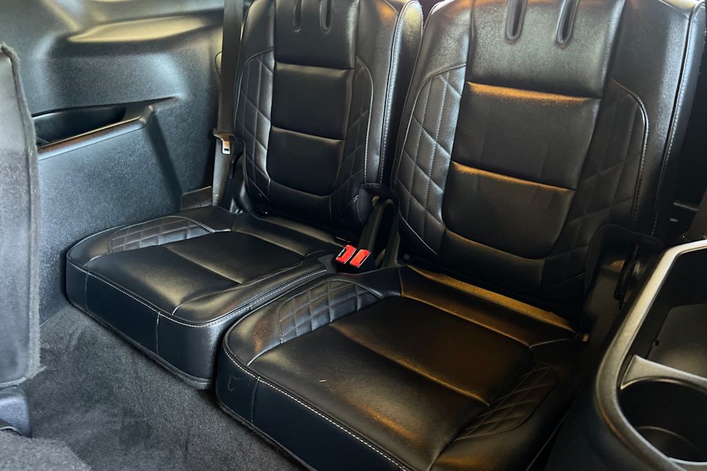 Thumbnail: 2017 Ford Explorer - 21