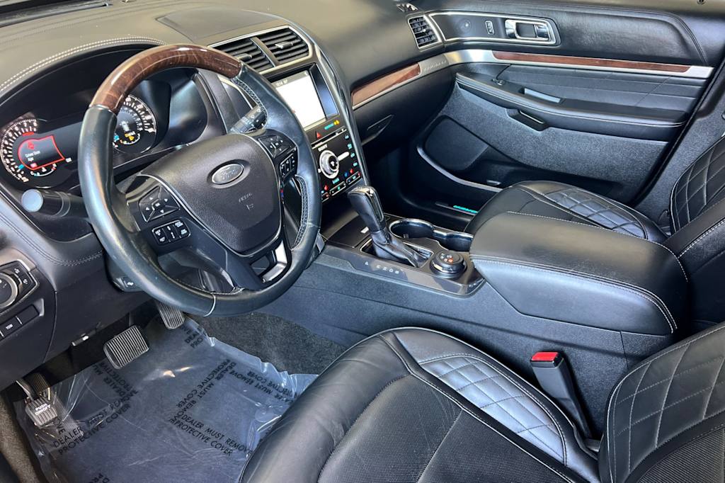 Thumbnail: 2017 Ford Explorer - 8