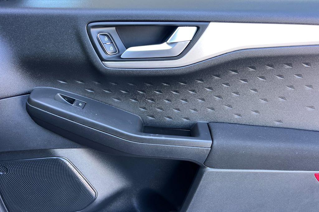 Thumbnail: 2020 Ford Escape - 25
