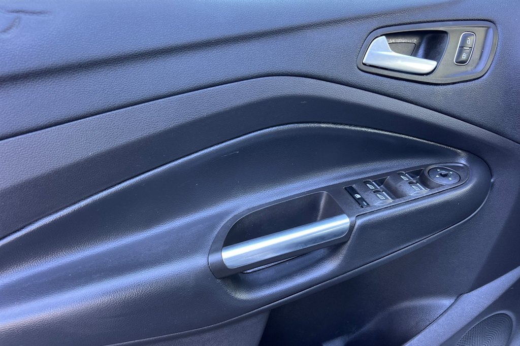 Thumbnail: 2019 Ford Escape - 20