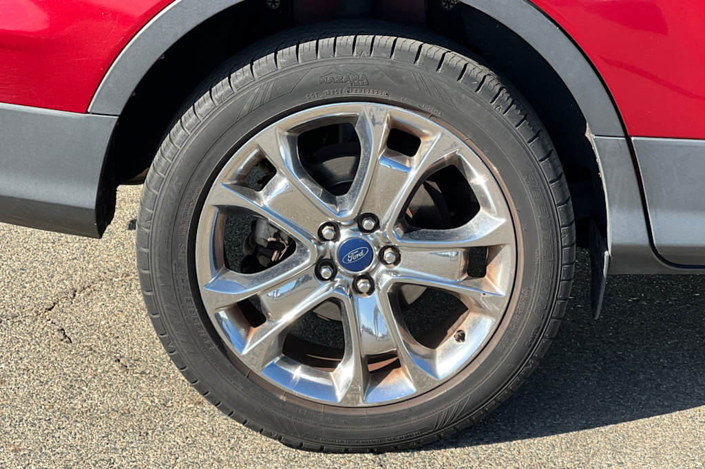 Thumbnail: 2015 Ford Escape - 21