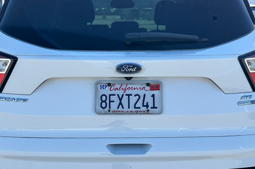 Thumbnail: 2018 Ford Escape - 19