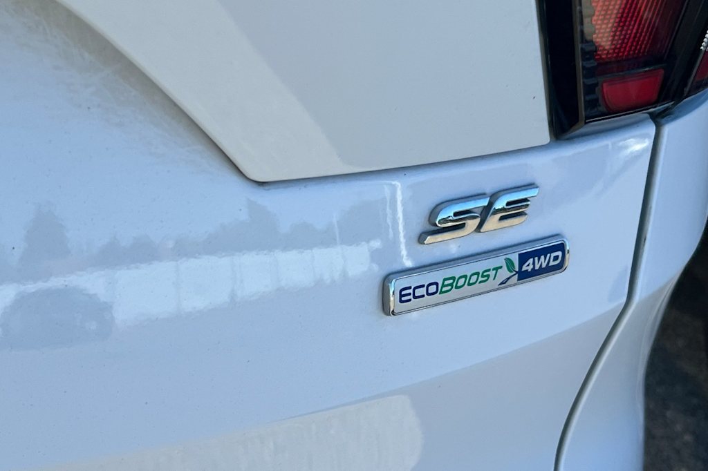 Thumbnail: 2018 Ford Escape - 21