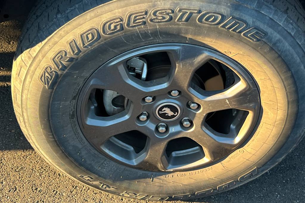 Thumbnail: 2021 Ford Bronco - 14