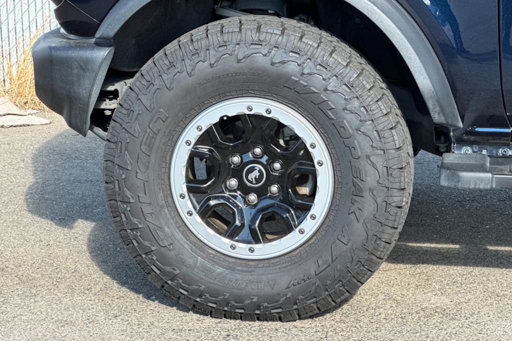 Thumbnail: 2021 Ford Bronco - 7