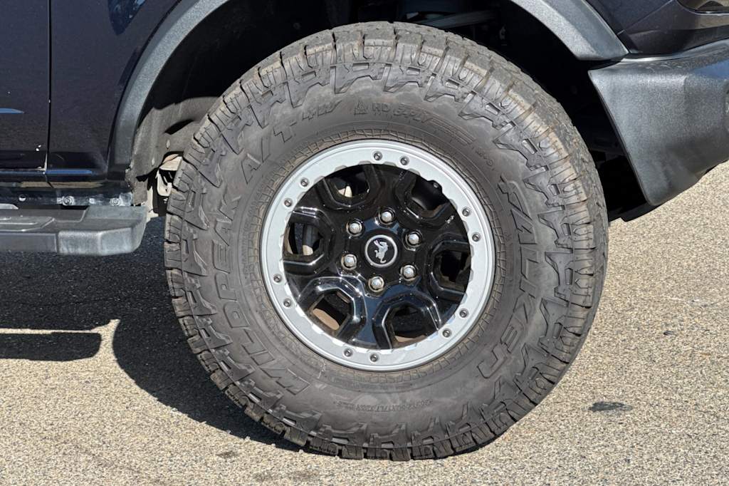 Thumbnail: 2021 Ford Bronco - 18