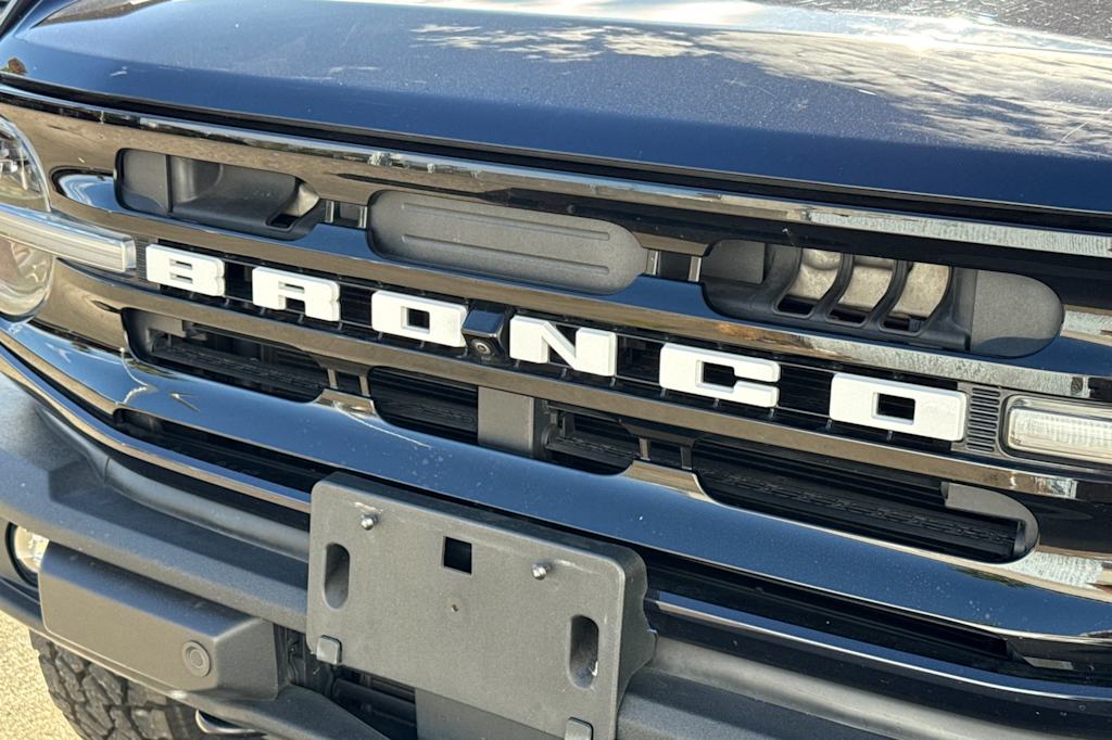 Thumbnail: 2021 Ford Bronco - 24