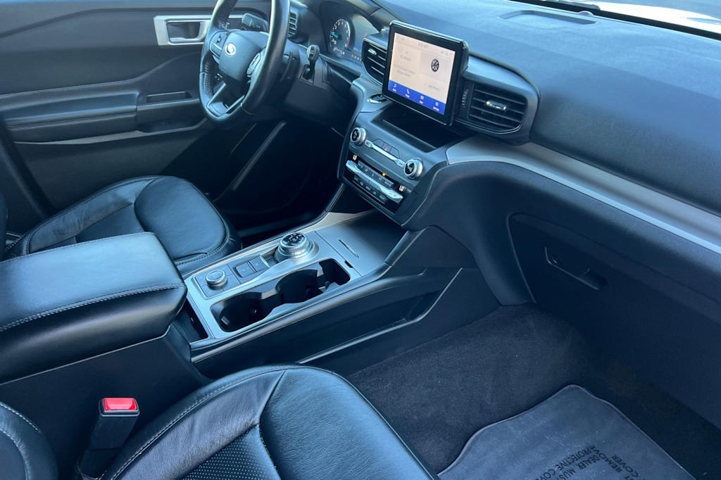 Thumbnail: 2020 Ford Explorer - 13