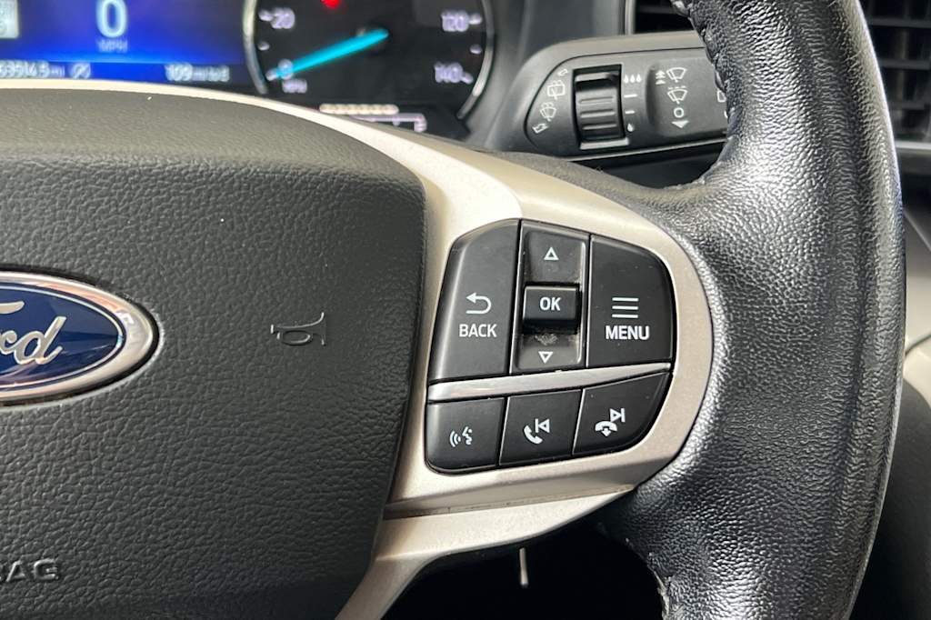 Thumbnail: 2021 Ford Explorer - 32