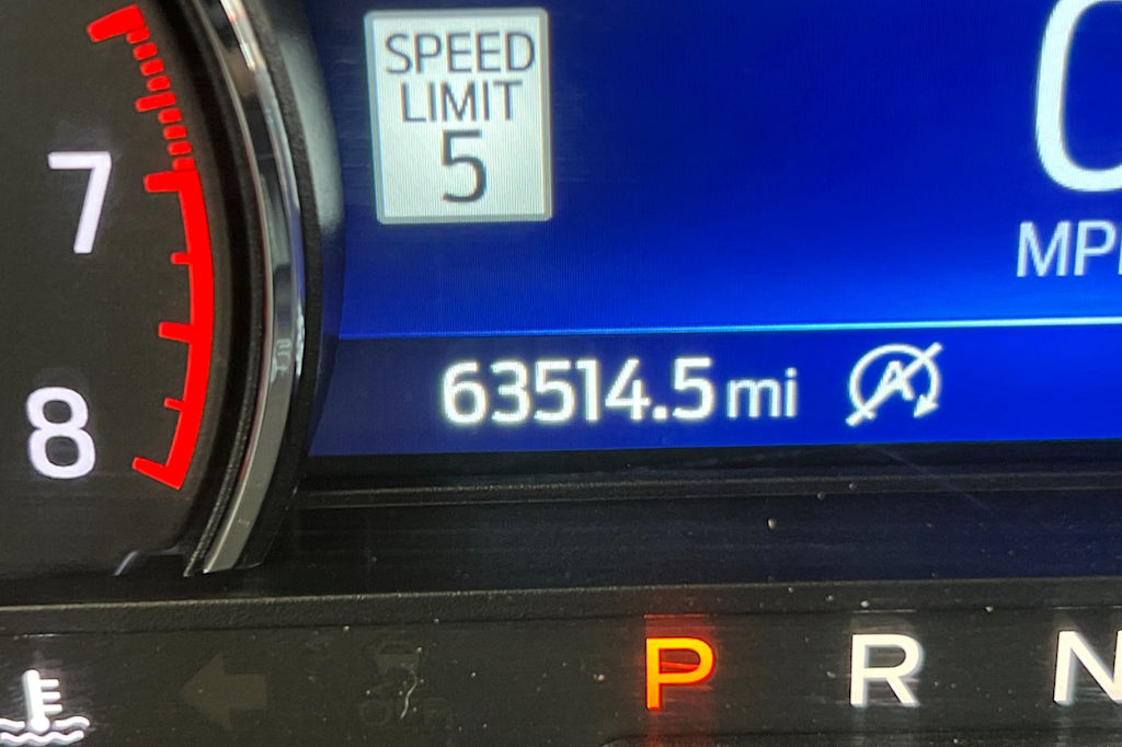 Thumbnail: 2021 Ford Explorer - 7