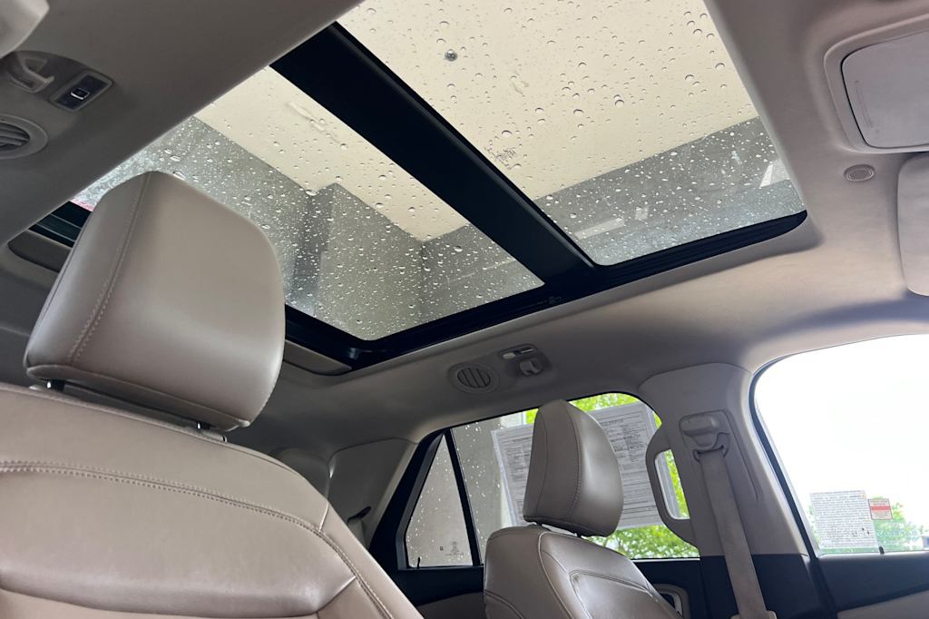 Thumbnail: 2021 Ford Explorer - 24