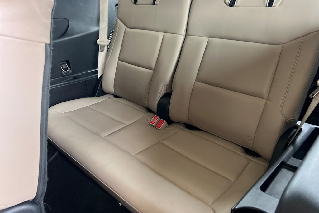 Thumbnail: 2021 Ford Explorer - 23