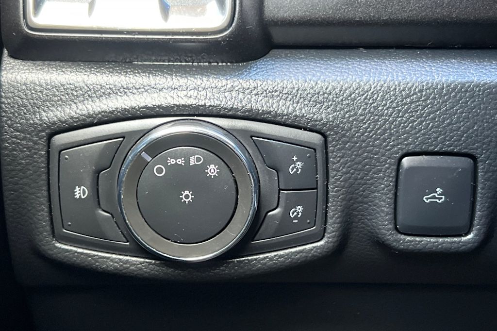 Thumbnail: 2021 Ford Ranger - 30