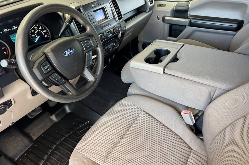 Thumbnail: 2018 Ford F-150 - 9