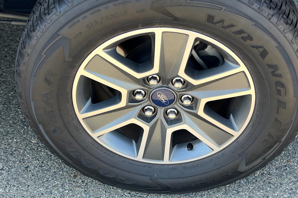 Thumbnail: 2016 Ford F-150 - 23
