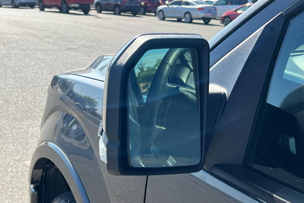Thumbnail: 2016 Ford F-150 - 11