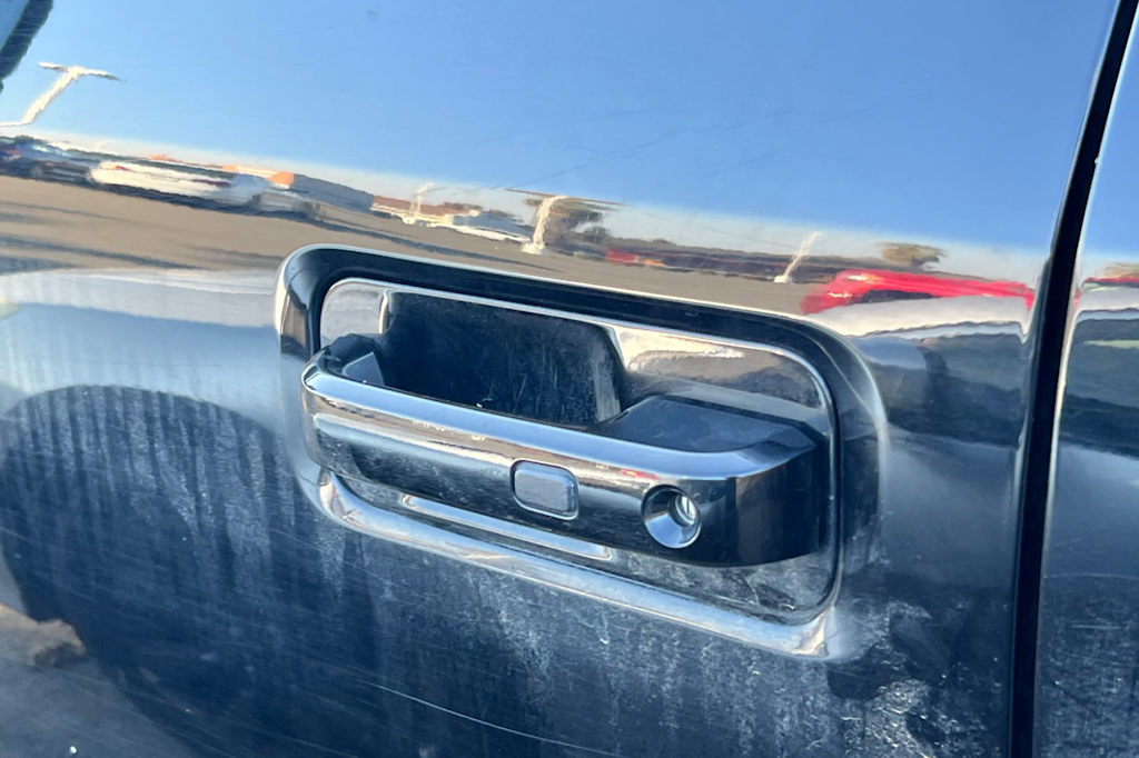 Thumbnail: 2017 Ford F-150 - 19