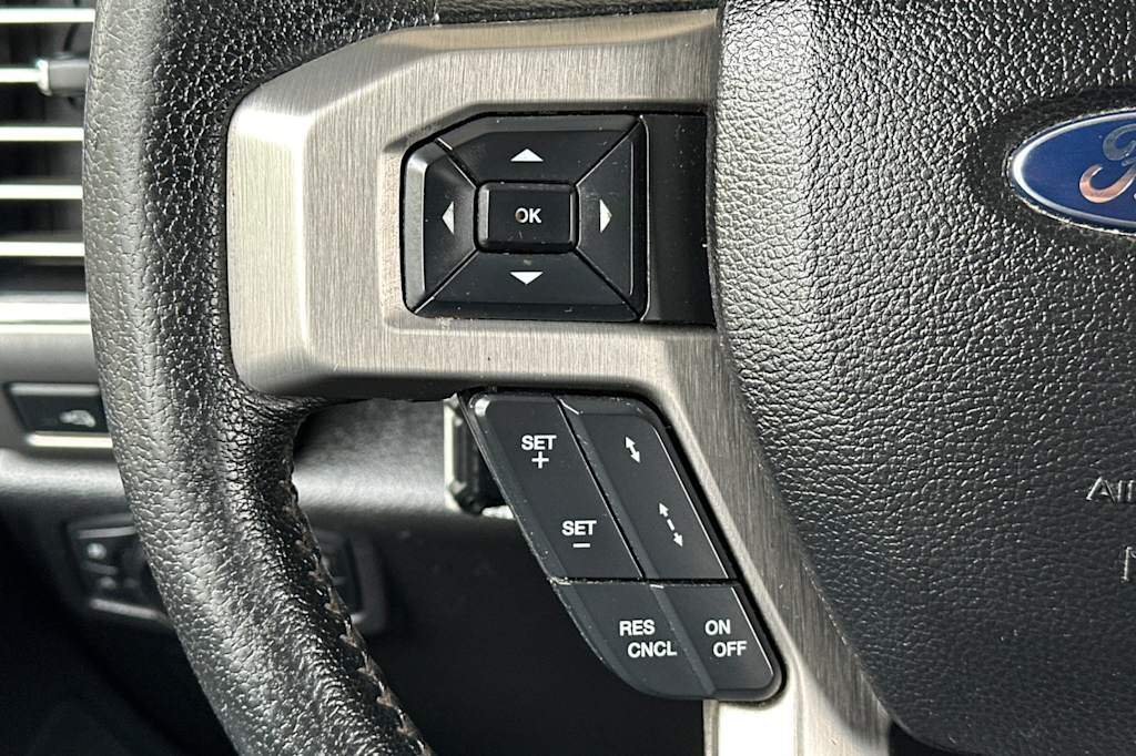 Thumbnail: 2015 Ford F-150 - 30