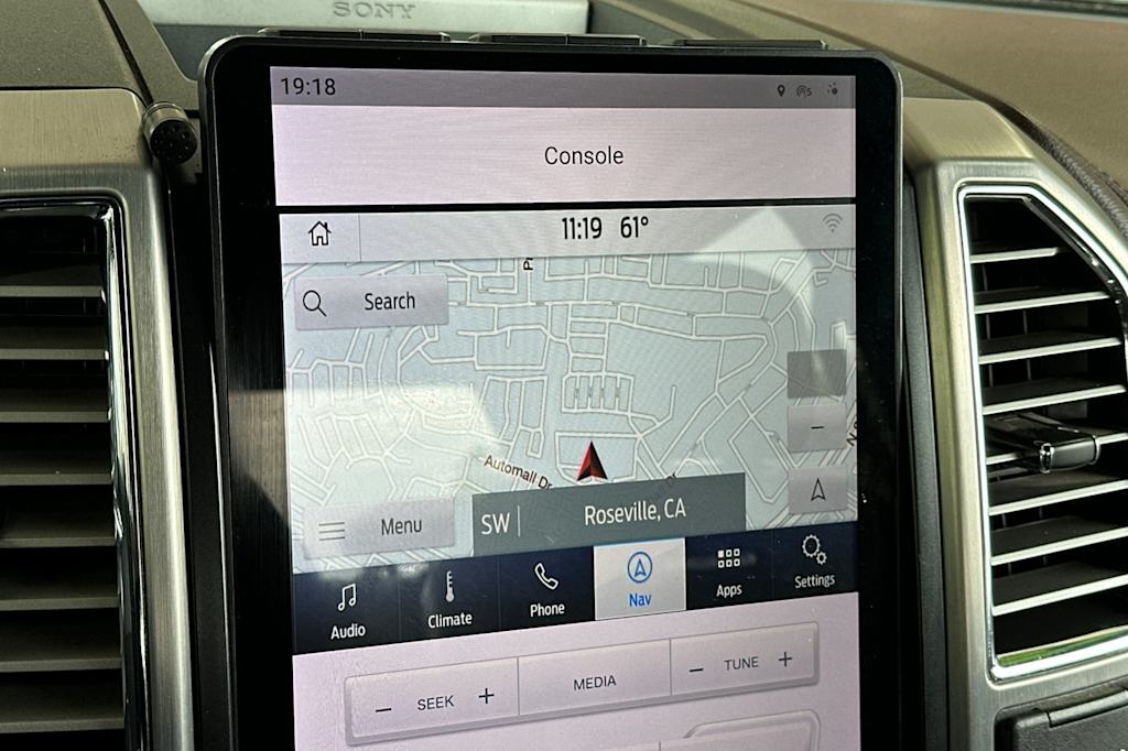 Thumbnail: 2015 Ford F-150 - 25