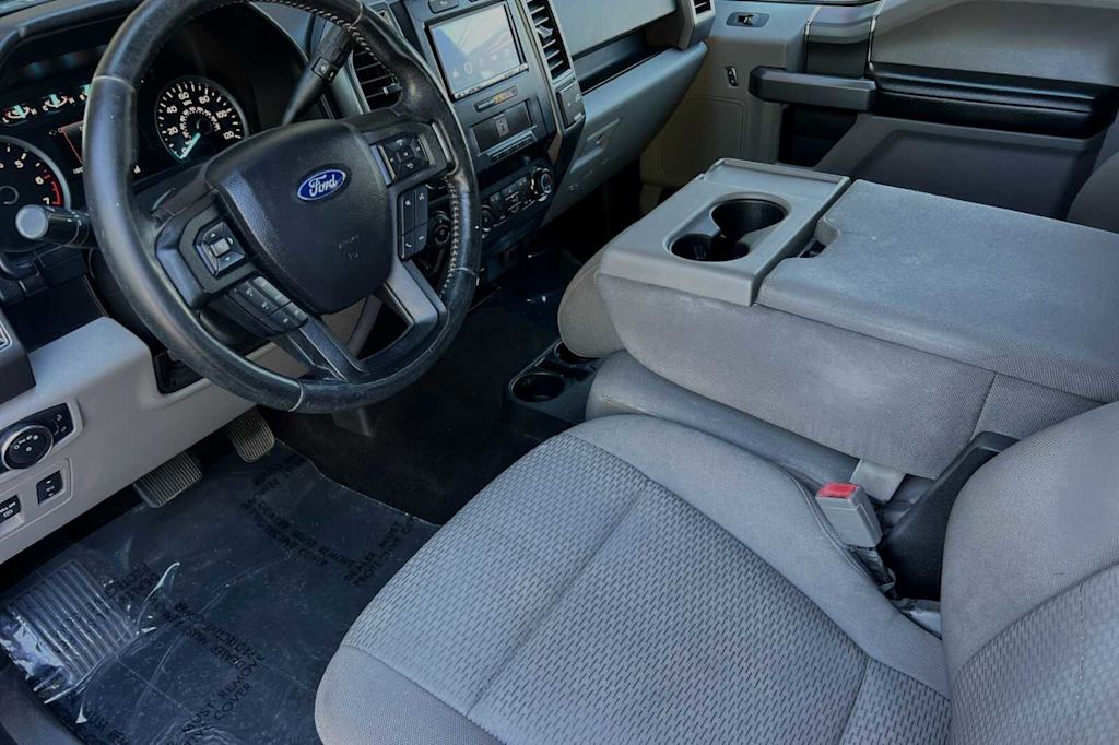 2019 Ford F-150 XLT 9