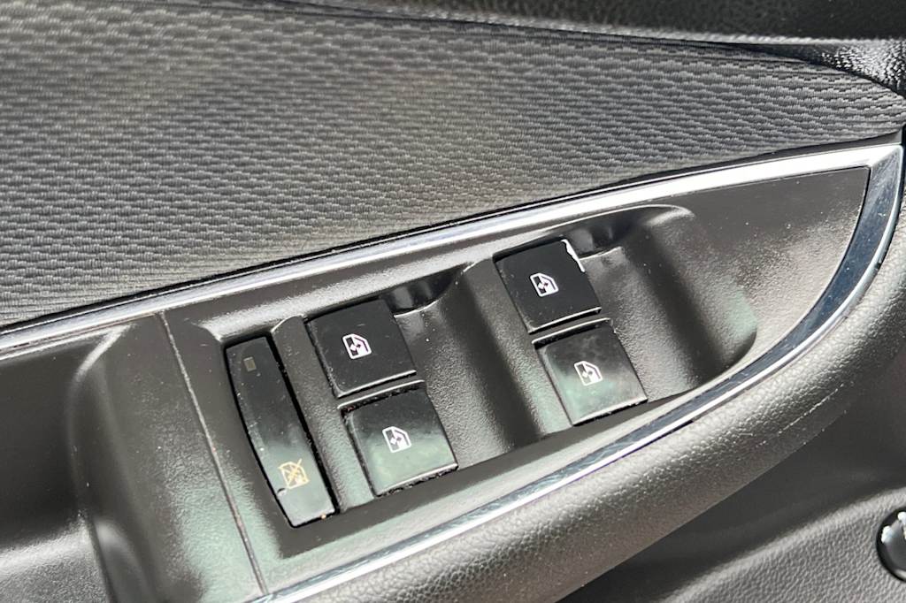 Thumbnail: 2019 Chevrolet Cruze - 21
