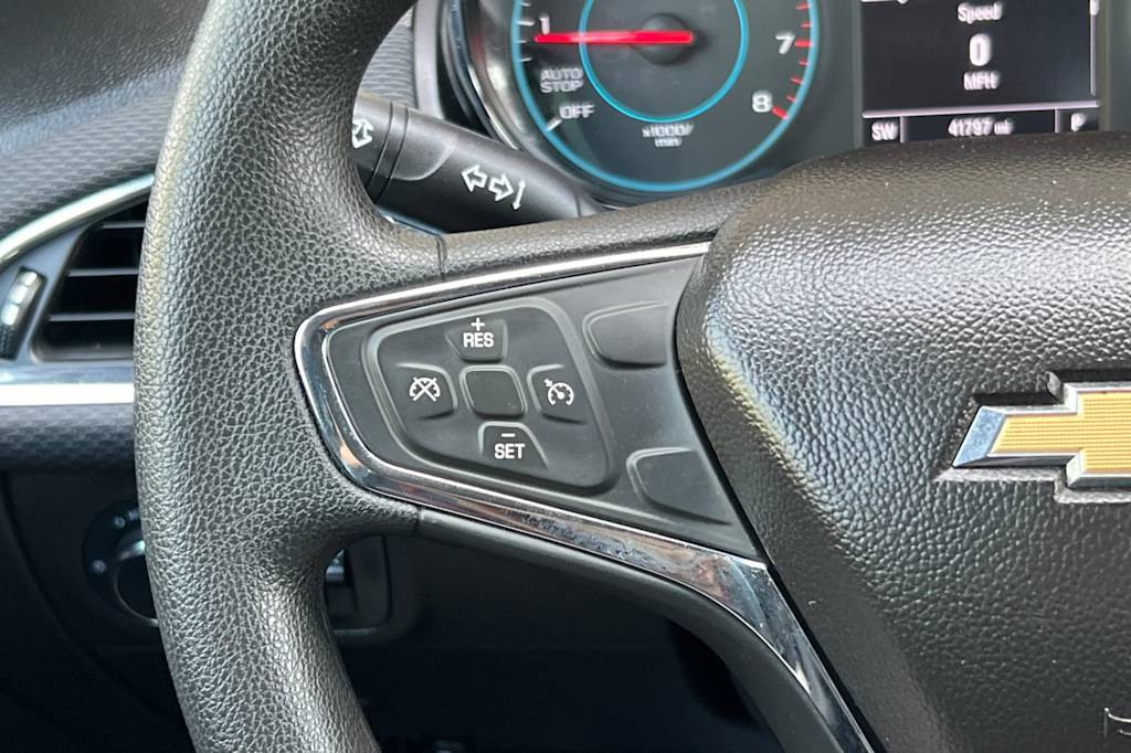Thumbnail: 2018 Chevrolet Cruze - 26