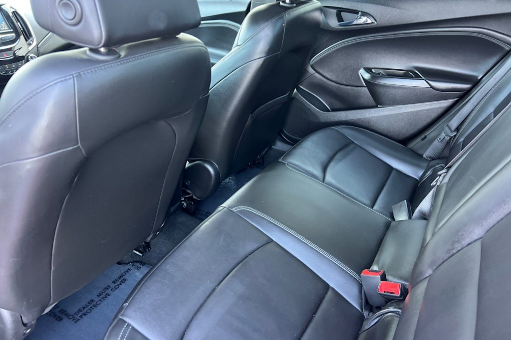 Thumbnail: 2018 Chevrolet Cruze - 10