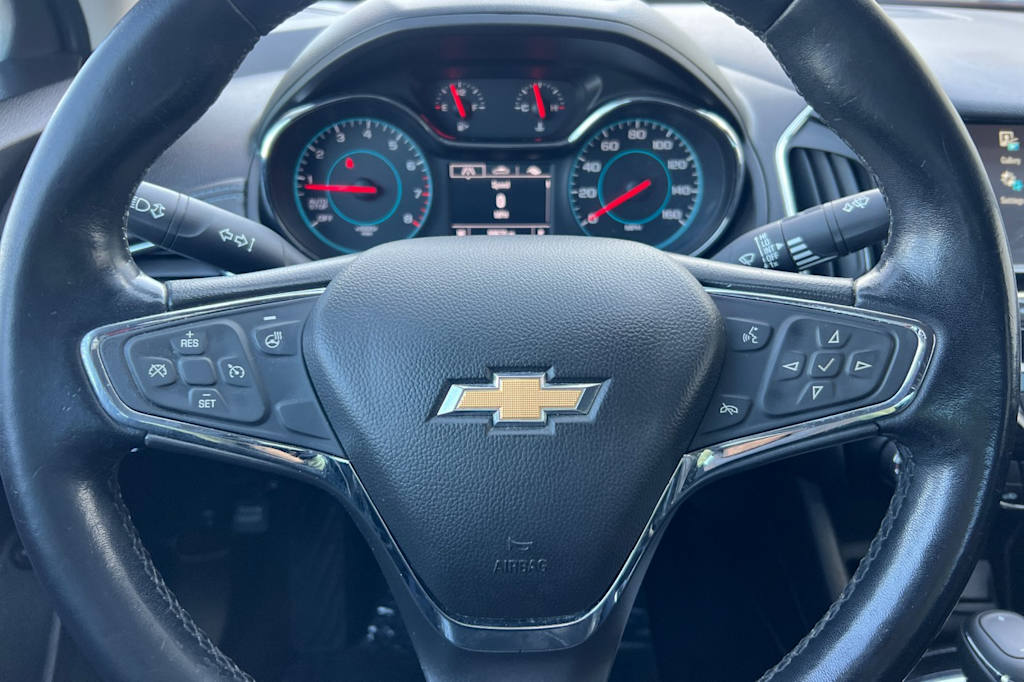 Thumbnail: 2018 Chevrolet Cruze - 26