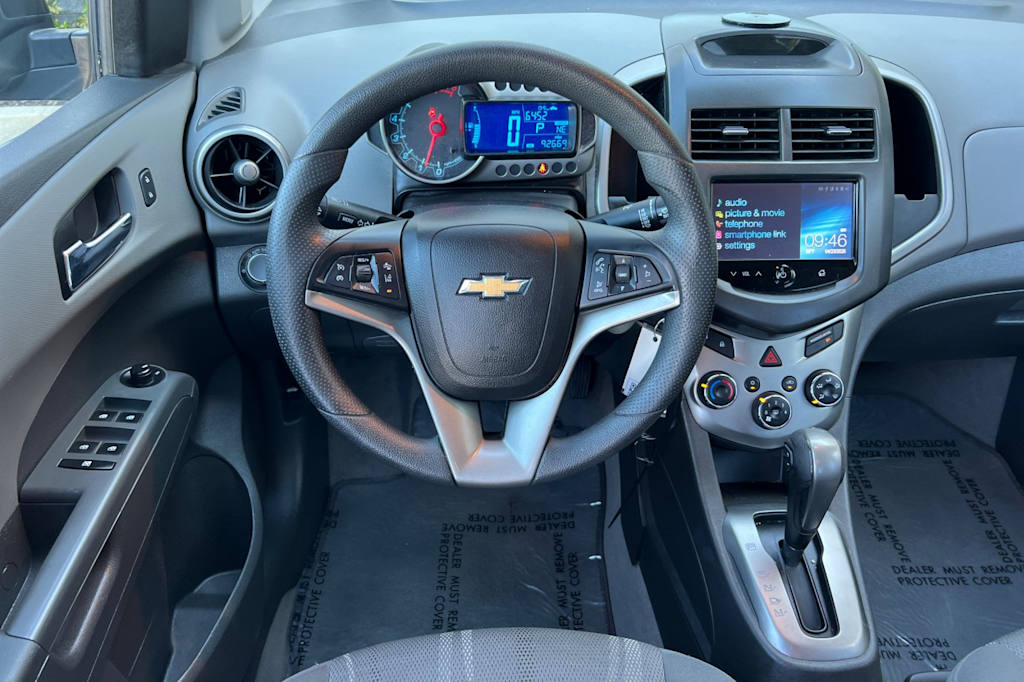 Thumbnail: 2014 Chevrolet Sonic - 11