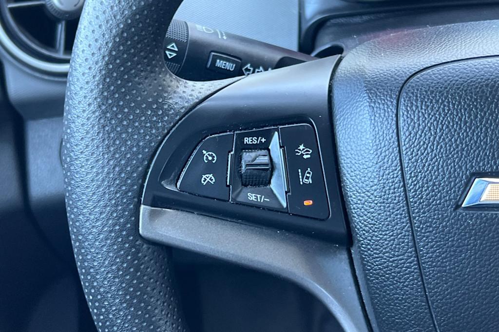 Thumbnail: 2014 Chevrolet Sonic - 27