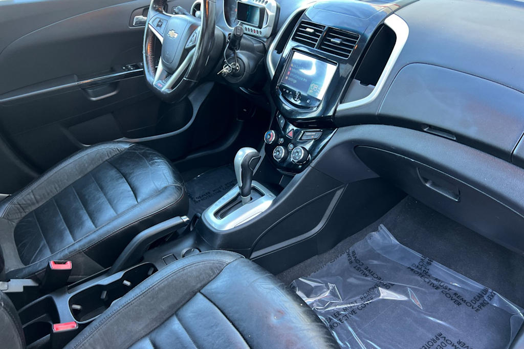 Thumbnail: 2015 Chevrolet Sonic - 11