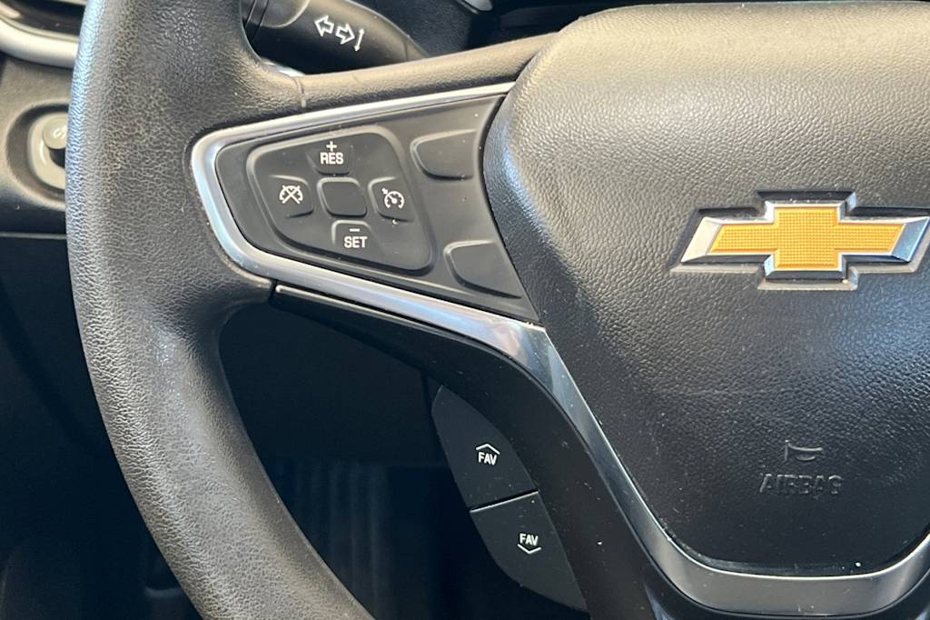 Thumbnail: 2018 Chevrolet Volt - 29