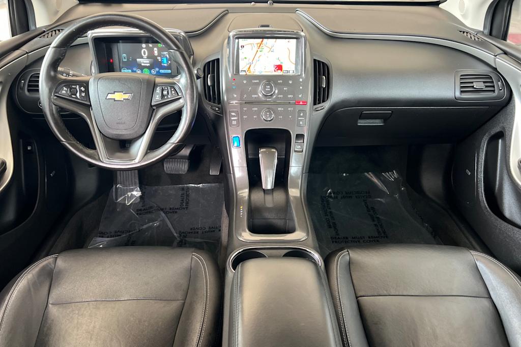 Thumbnail: 2014 Chevrolet Volt - 2