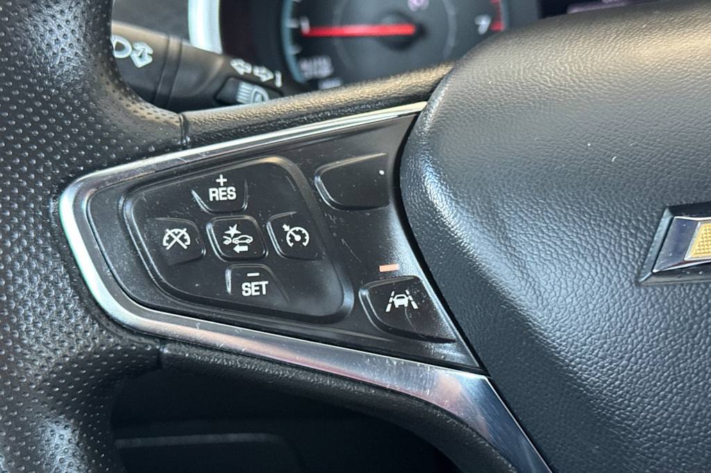 Thumbnail: 2023 Chevrolet Malibu - 28