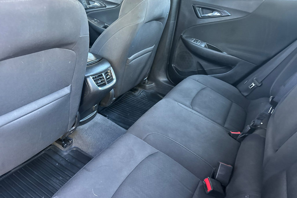 Thumbnail: 2019 Chevrolet Malibu - 10