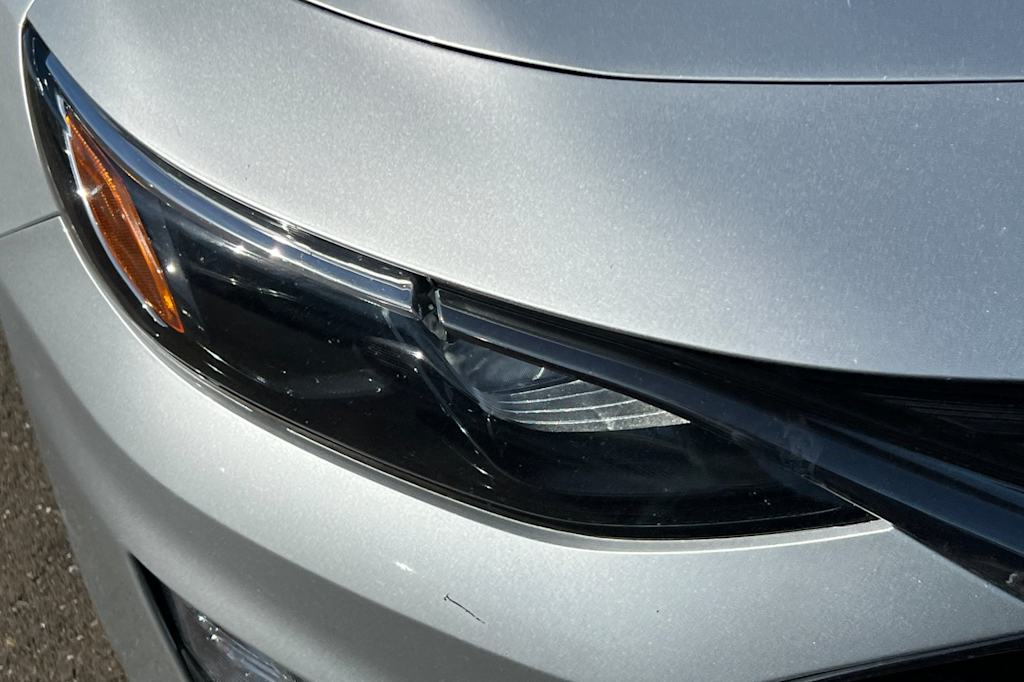 Thumbnail: 2020 Chevrolet Malibu - 9