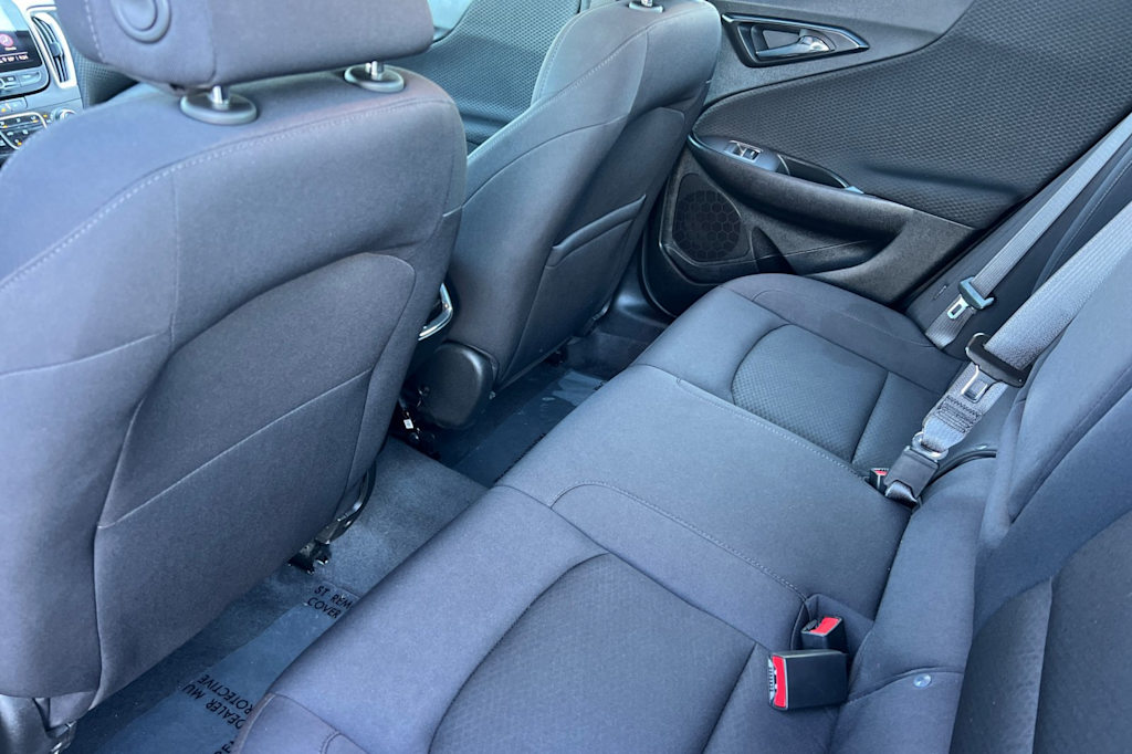 Thumbnail: 2024 Chevrolet Malibu - 10