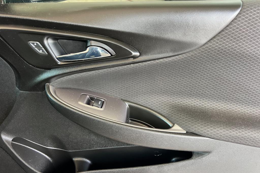 Thumbnail: 2020 Chevrolet Malibu - 22