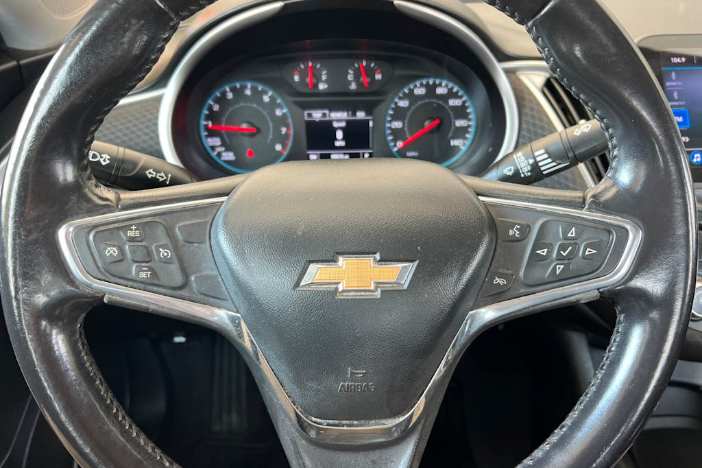 Thumbnail: 2020 Chevrolet Malibu - 26