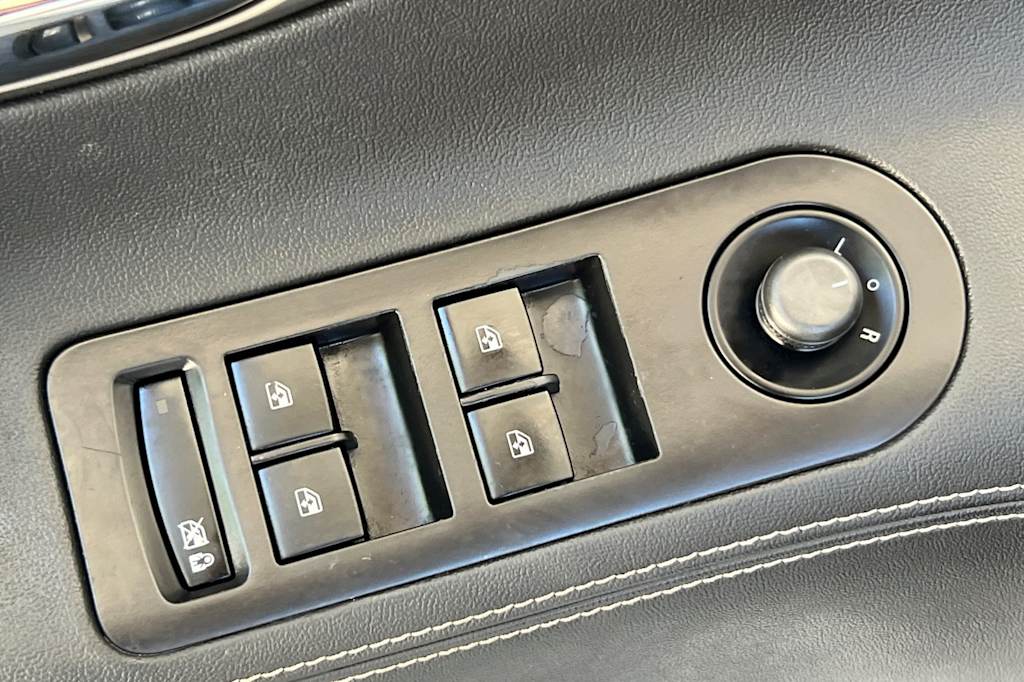 Thumbnail: 2013 Buick LaCrosse - 21